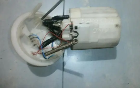 Citroen C3 In-tank fuel pump 0580313096 9638506180