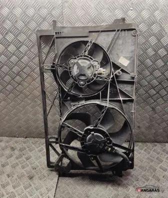 Opel Vivaro Electric radiator cooling fan 214816680r