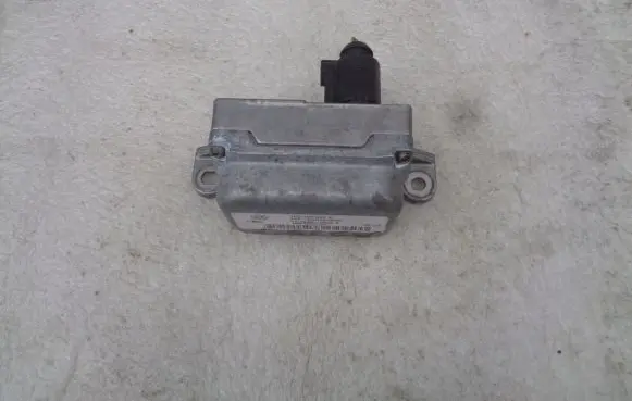 Volkswagen Touran I ESP acceleration yaw rate sensor 1K0907655B