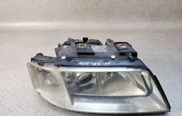 Audi A6 S6 C5 4B Headlight/headlamp