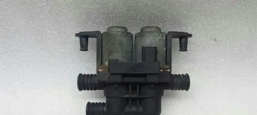 BMW 7 E65 E66 Coolant heater control valve 64116908294