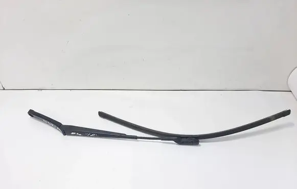 Volkswagen Polo VI Windshield/front glass wiper blade 2G1955409