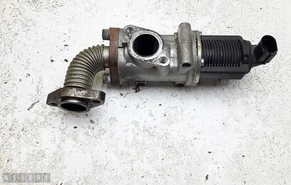 Alfa Romeo 159 EGR valve cooler 722946380