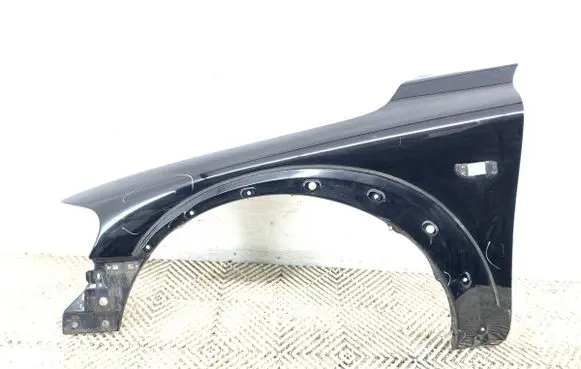 Volvo V70 Fender