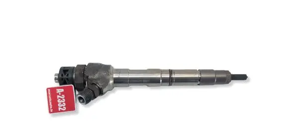 Volkswagen PASSAT B8 Fuel injector 04L130277AD