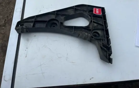 Audi A1 Rear bumper mounting bracket 8X0807378