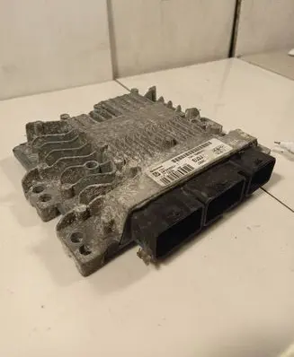 Ford Mondeo MK IV Engine control unit/module 7G9112A650YJ 5WS40592J