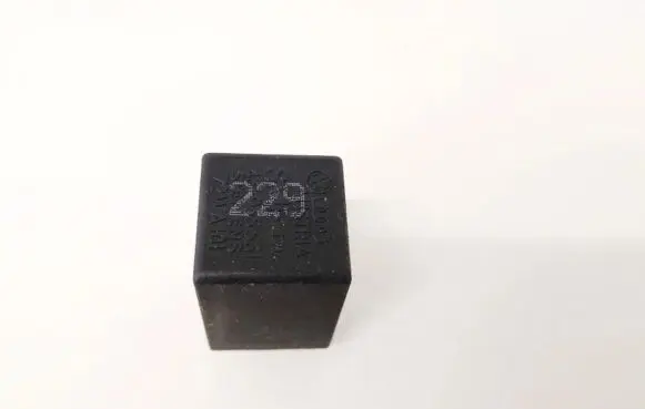 Audi A4 S4 B5 8D Other relay 431955531