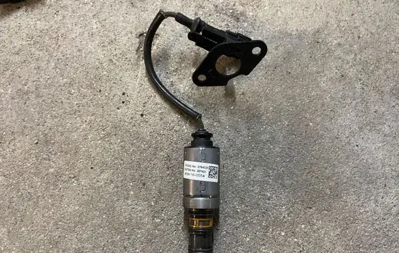 Alfa Romeo Giulia Turbo solenoid valve 3764020 367401 45W160554