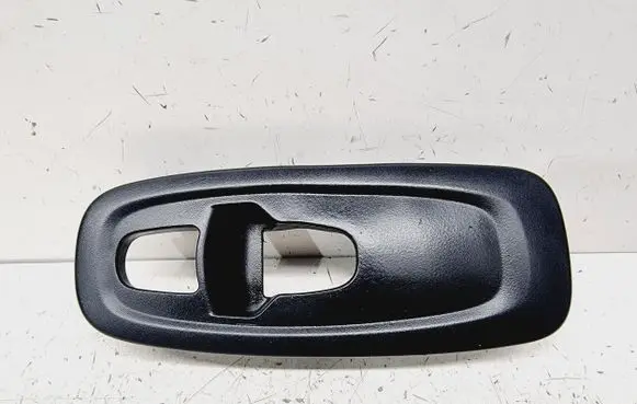 Renault Kadjar Front door window switch trim 809616626R