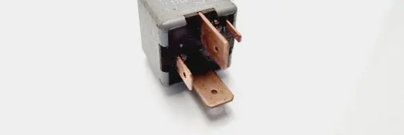 Volkswagen Golf II Other relay 171906383