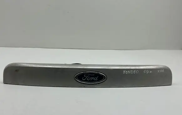 Ford Mondeo Mk III Trunk door license plate light bar 1S71N43400A