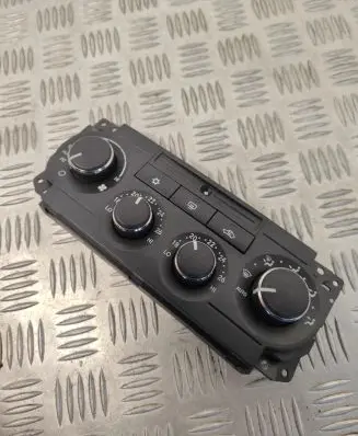 Chrysler 300 - 300C Climate control unit P55111873AB