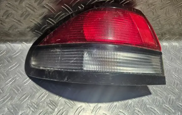 Mazda 626 Rear/tail lights 22061825