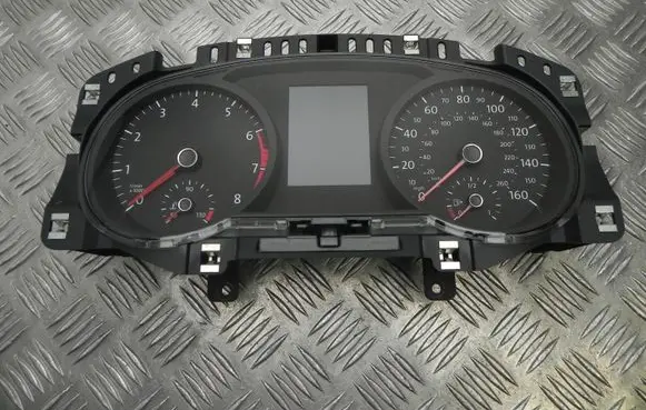 Volkswagen Golf VII Speedometer (instrument cluster) 5G0920951 B1366