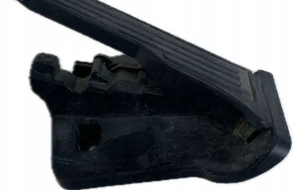 Chevrolet Camaro Pedal assembly 23390863