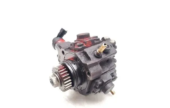 Renault Trafic II (X83) Fuel injection high pressure pump 8200950493 0445010205