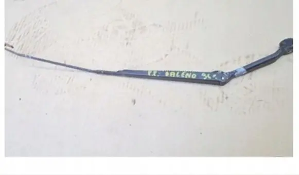 Suzuki Baleno EG Front wiper blade arm