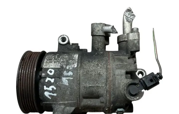Seat Toledo IV (NH) Air conditioning (A/C) compressor (pump) 5Q0820803J