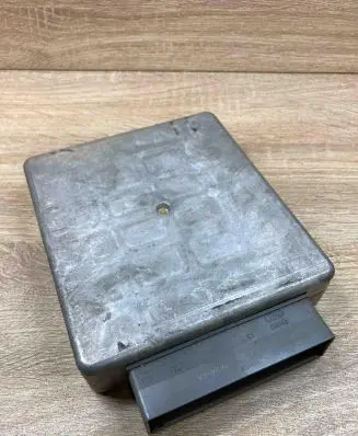 Mazda 626 Engine control unit/module ECU F7FF12A650BD CVN3