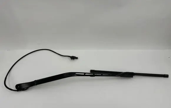 Front wiper blade arm