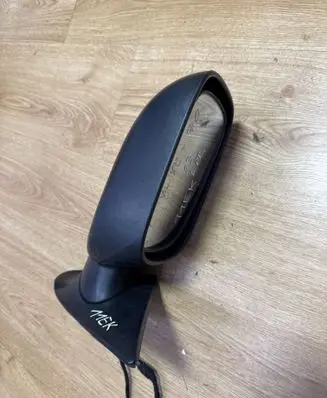 Volvo XC70 Front door electric wing mirror 015601 025601