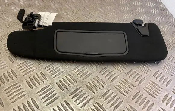 Ford Mustang VI Sun visor