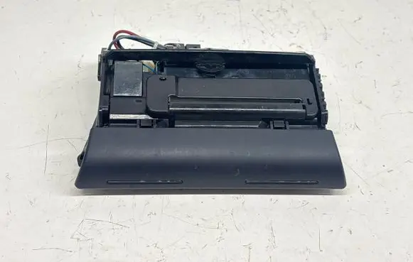 Audi A6 S6 C5 4B Car ashtray 4B0857951
