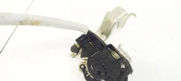 Renault Laguna III Seat back rest lock catch 883910001R 528111