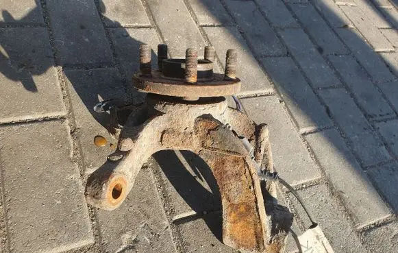 Ford S-MAX Front wheel hub