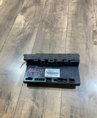 Mercedes-Benz E W211 Comfort/convenience module 2115452201 5DK00804760