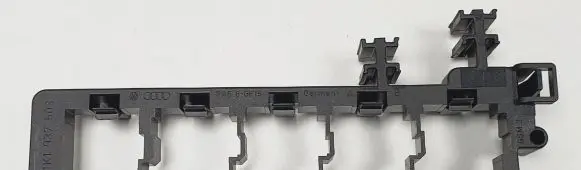Volkswagen PASSAT B6 Other relay 1K1937503