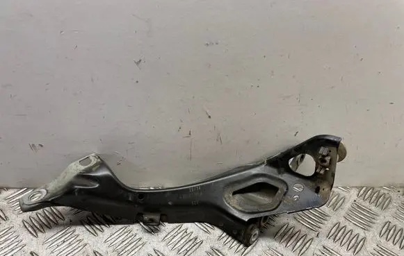 Audi A6 S6 C7 4G Fender mounting bracket 4G0805815 4G0821135A