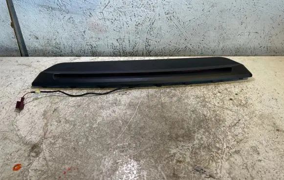 Mercedes-Benz E W212 Third/center stoplight A2126830130