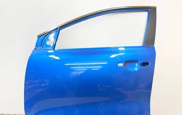 KIA Sportage Front door 