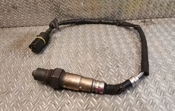 Mercedes-Benz S W220 Lambda probe sensor 0015405117