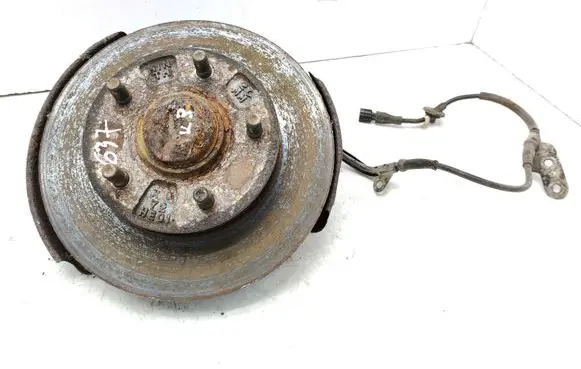 Mazda 929 Front wheel hub spindle knuckle