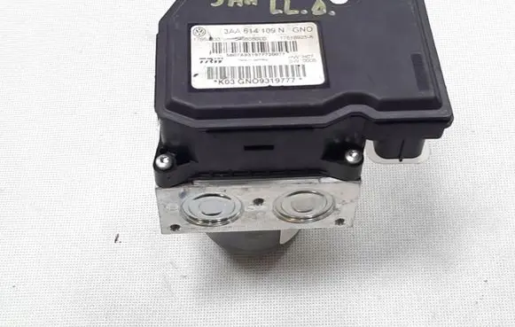 Volkswagen PASSAT CC ABS Pump 3AA614109N