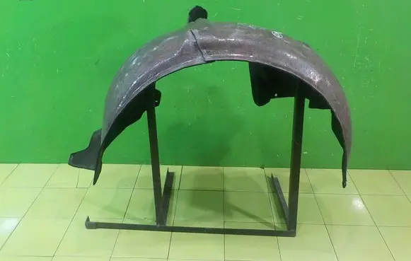 Audi TT TTS Mk2 Front arch PRZOD PRAWE