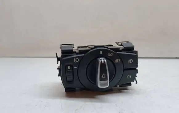 BMW 1 E82 E88 Light switch 9169405