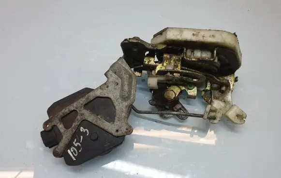 Mitsubishi Galant Rear door lock