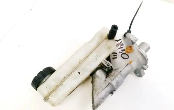 Renault Megane III Master brake cylinder 460910009R