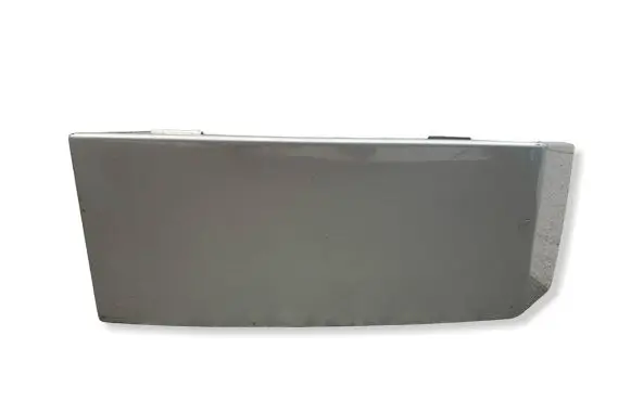 Volvo XC90 Rear/tail light trim molding 8620820