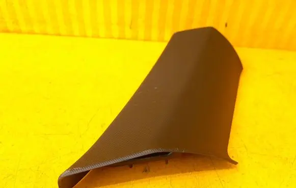 BMW 2 F44 (D)pillar trim (top) 7475553