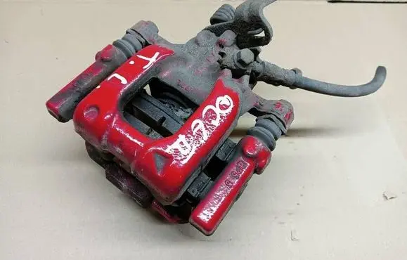 Skoda Octavia Mk2 (1Z) Rear brake caliper