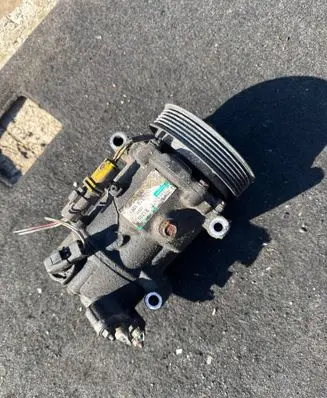 Peugeot 207 Air conditioning (A/C) compressor (pump) 