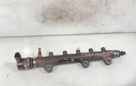 Renault Trafic II (X83) Fuel main line pipe 0445214153 8200661279 8200426552
