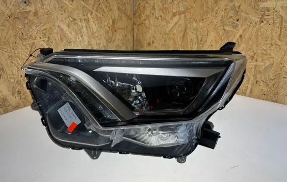 Toyota RAV 4 (XA40) Headlight/headlamp K20K500