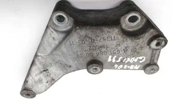 Mercedes-Benz C W204 Engine mounting bracket A6510940039