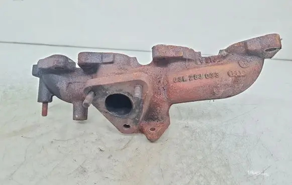Seat Exeo (3R) Exhaust manifold 03L253033